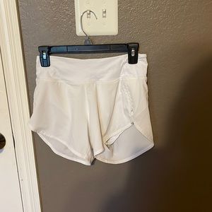 Outdoor Voices Hudson 4” Shorts White